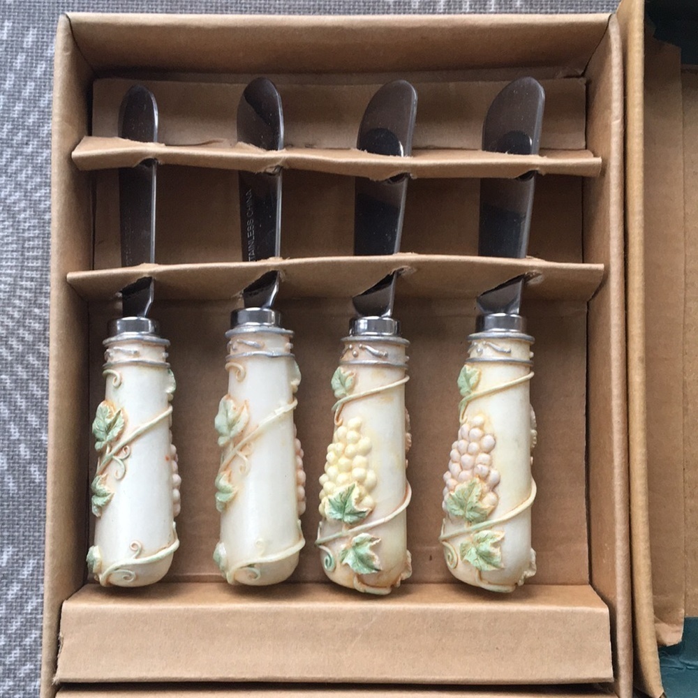 Knife Cheese Ball Spreaders set of 4 by Stokes